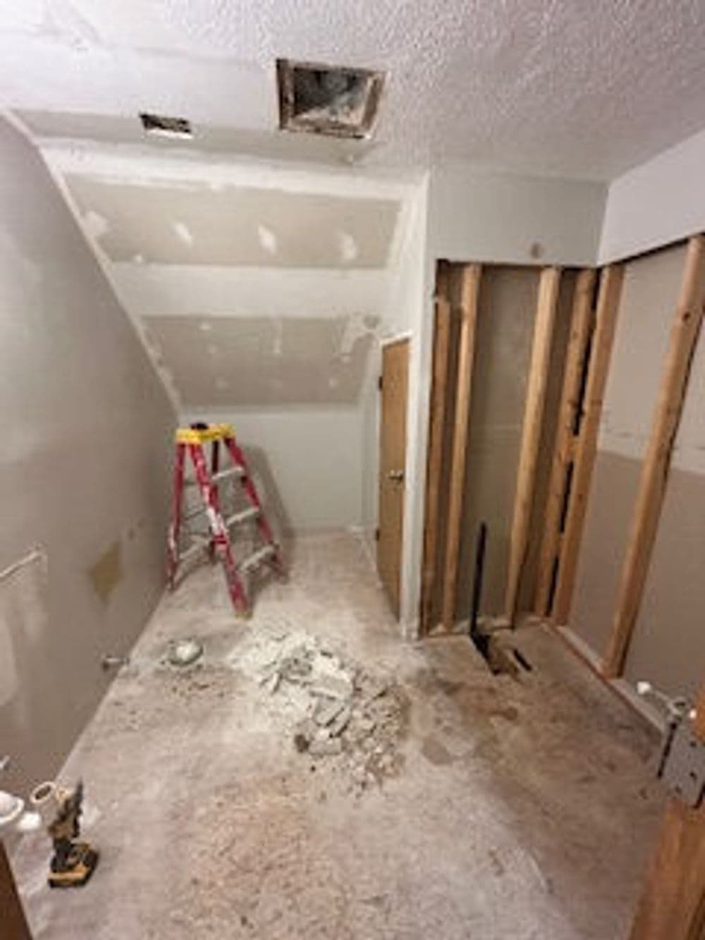 Gallery photos for Extensive Demolition and Renovation in Bryan OH: Image #3