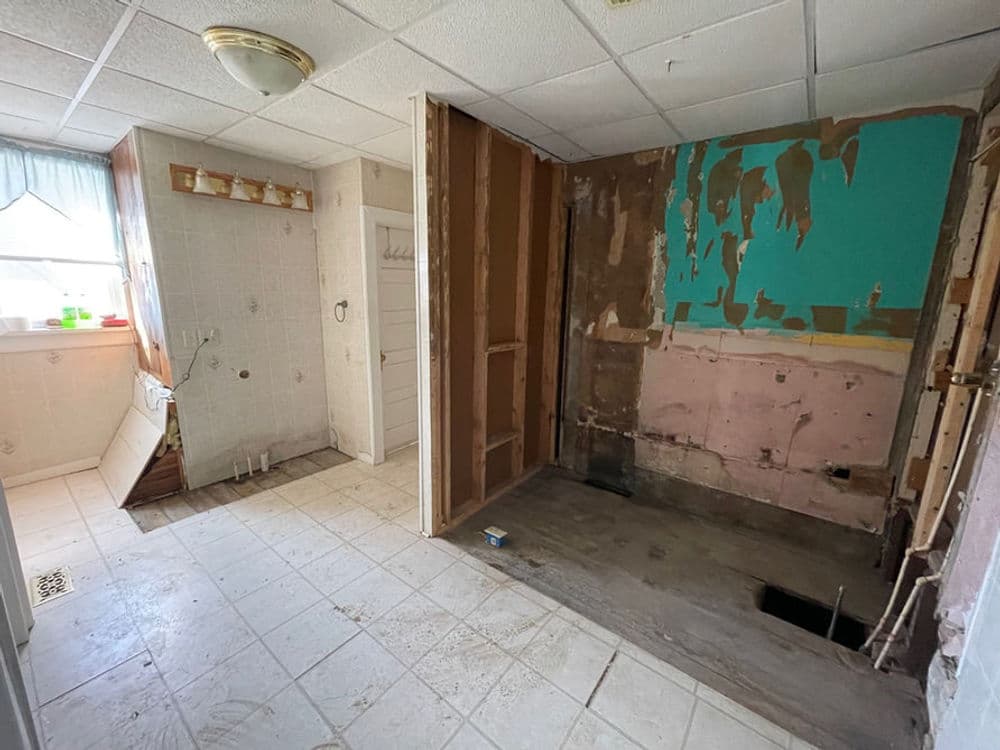 Gallery photos for Extensive Demolition and Renovation in Bryan OH: Image #16