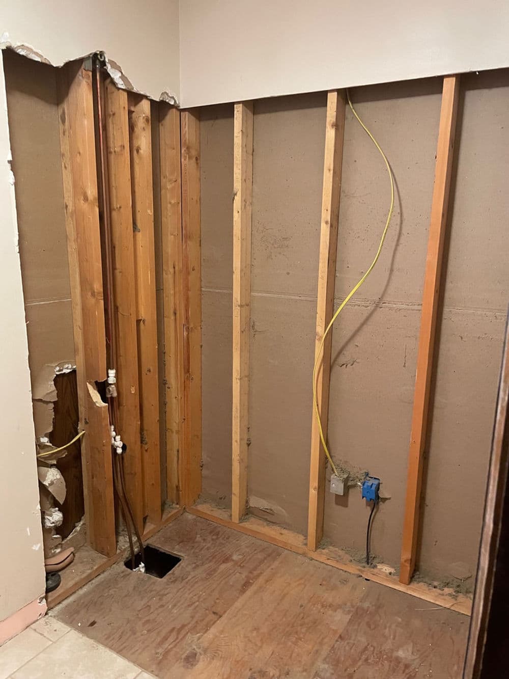 Gallery photos for Extensive Demolition and Renovation in Bryan OH: Image #20